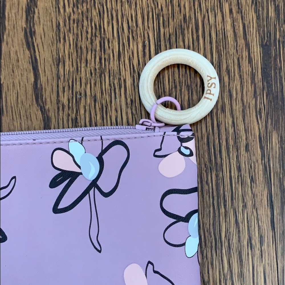 IPSY BAGS! - Picture 4 of 9